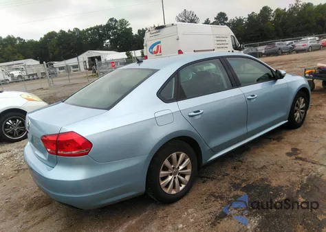 2012 Volkswagen Passat 2.5L S из США, поврежденный, VIN 1VWAP7A38CC062781